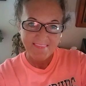 Meet your Posher, Pati